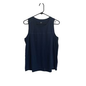 ⭐️3/$20⭐️ GAP Women’s Sleeveless Top With See Thru Stitch On Down Back Navy